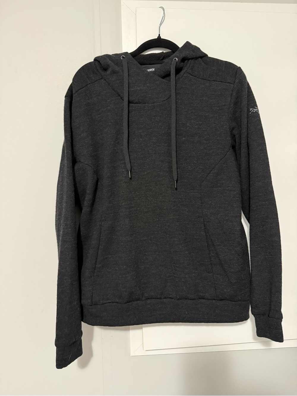 237. $199 Arc'teryx Dark Charcoal Crewneck Hoodie Sweater Minimalist Outdoor